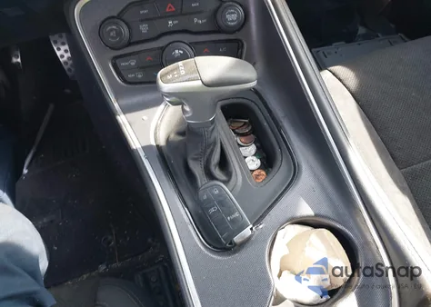 2016 Dodge Challenger R/T Scat Pack from USA, damaged, VIN 2C3CDZFJXGH351790